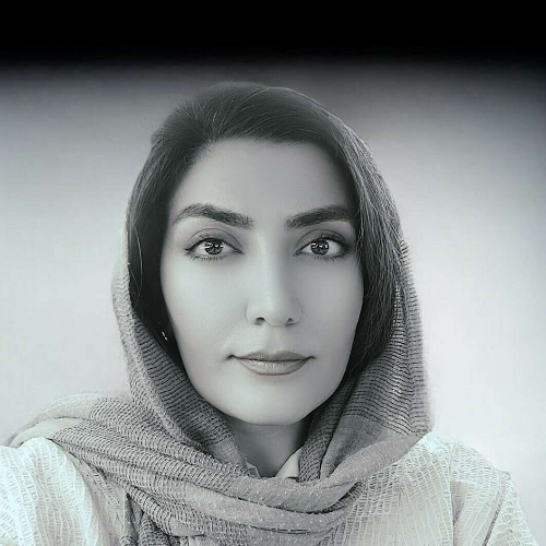 مهسا حسینی